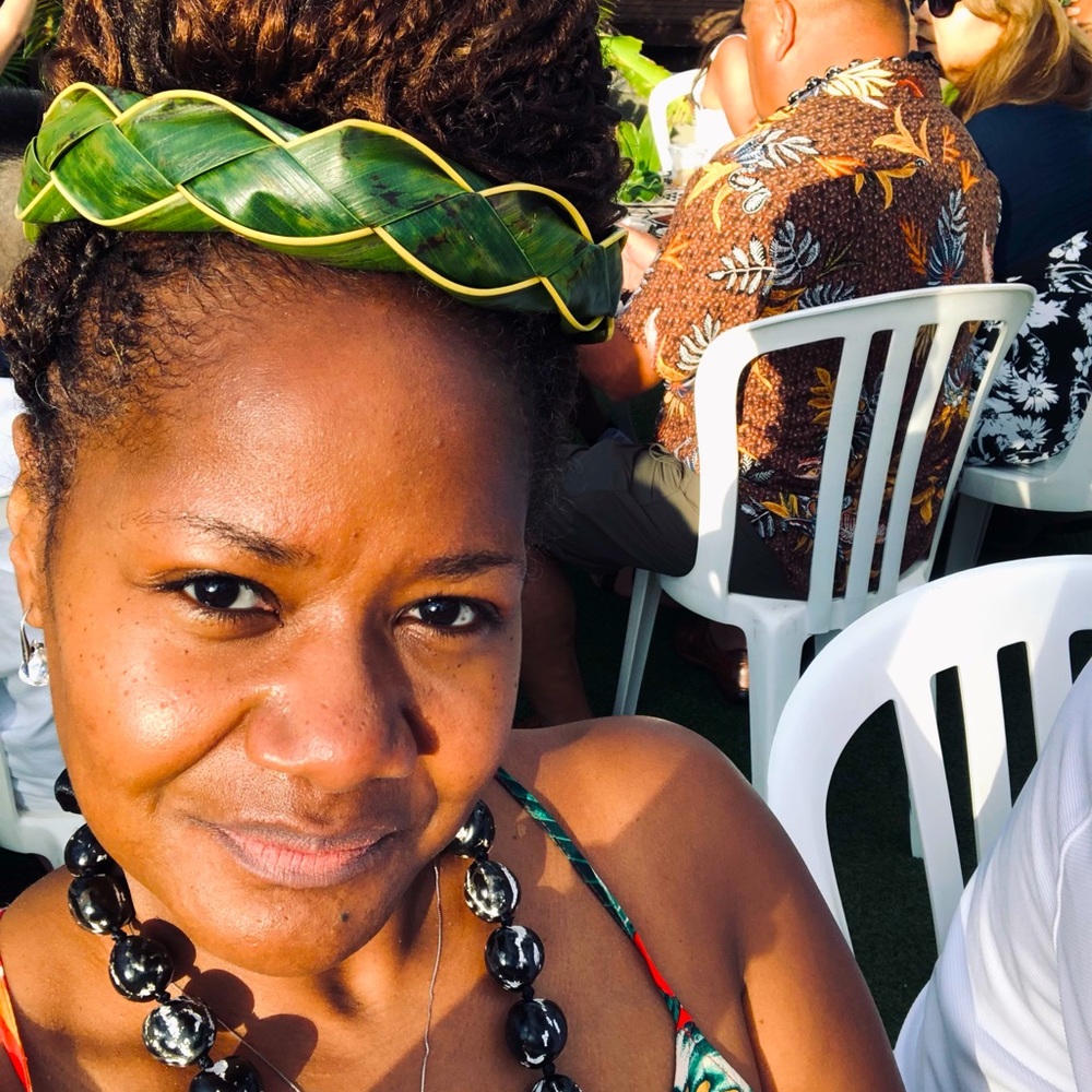 Meet your Posher, Robinia